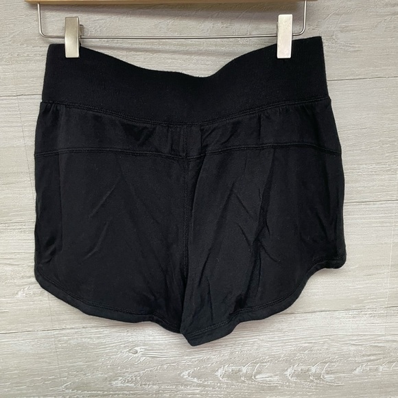 | Athleta | shorts. Size S. - Picture 4 of 7